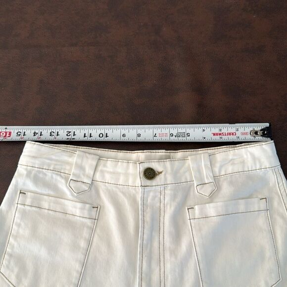 NWT Utility Relaxed Straight Leg Jeans by Frame Denim - Picture 11 of 16